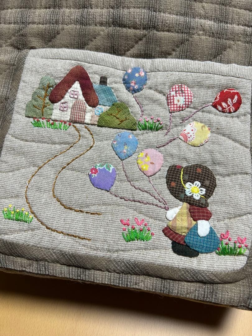 スーちゃんパッチワークバッグ　裏面ポケット付き