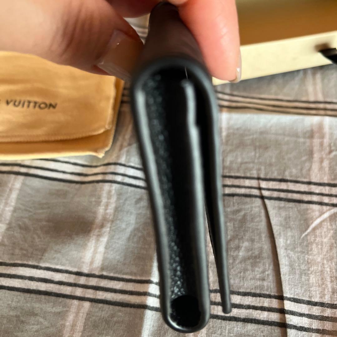 りょこLOUIS VUITTON ブラックレザー 名刺入れ