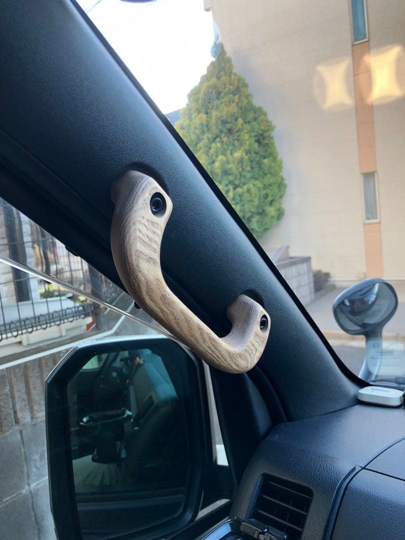 コングK ハイエース用　Aピラー用アシストグリップセット(2本)タモ材オイル仕上