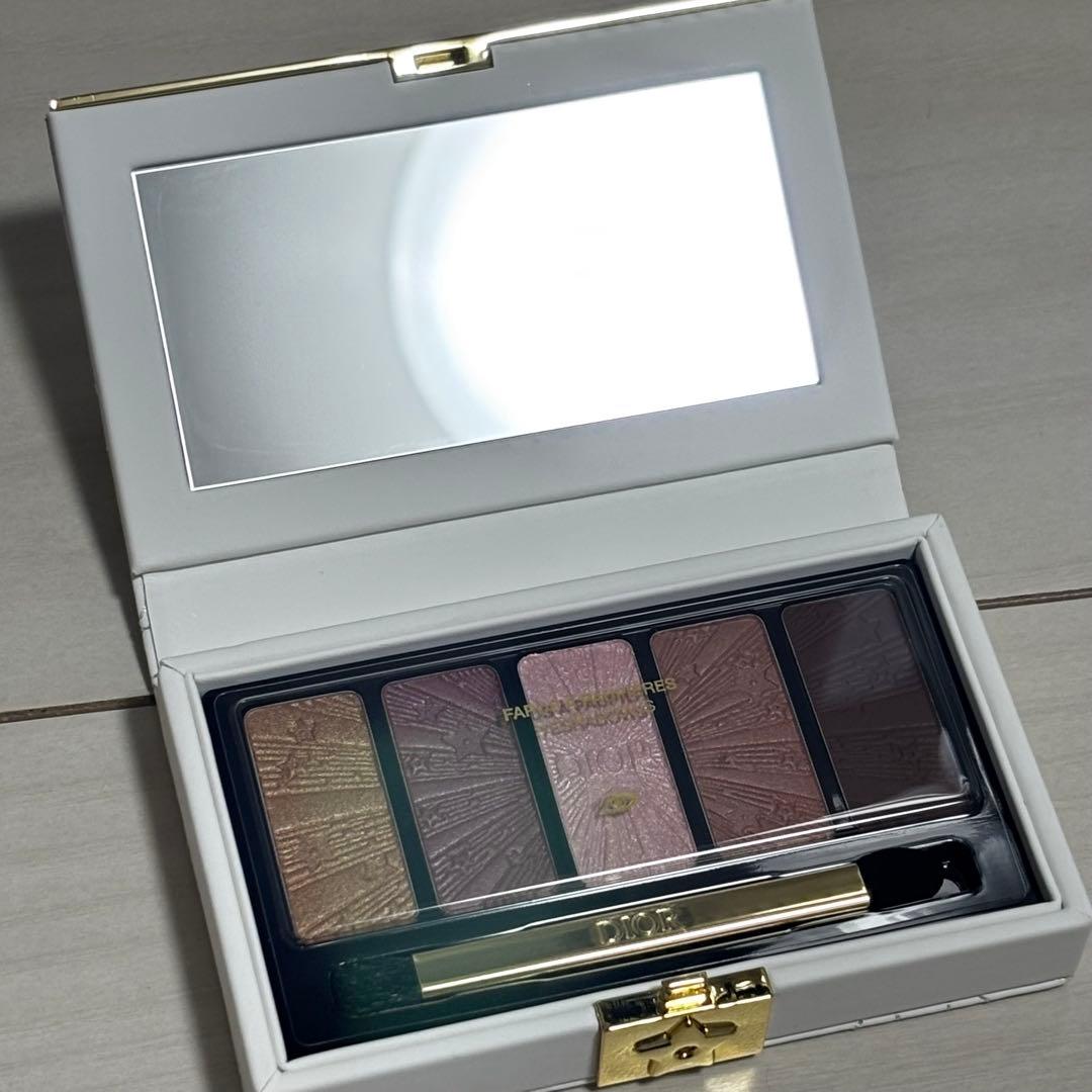 DIOR アイシャドウパレット 限定品　新品未使用