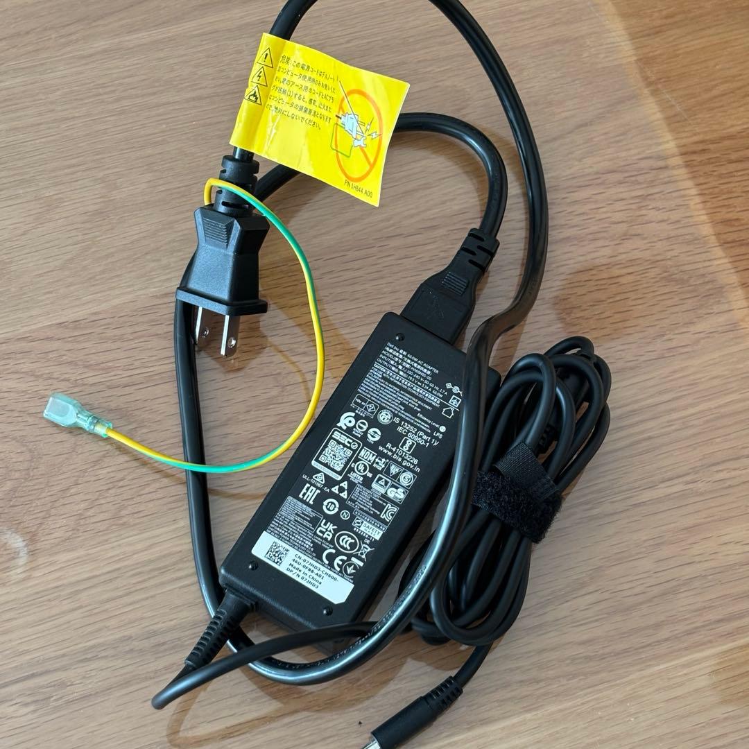 DELL ノートパソコンRyzen7 8840U 32GB