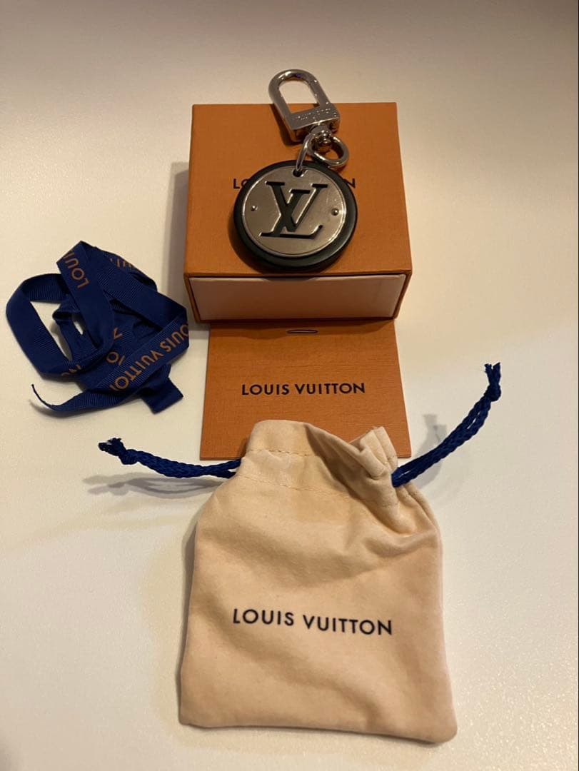 LOUIS VUITTON ルイヴィトン キーホルダー キーチェーン キーリング