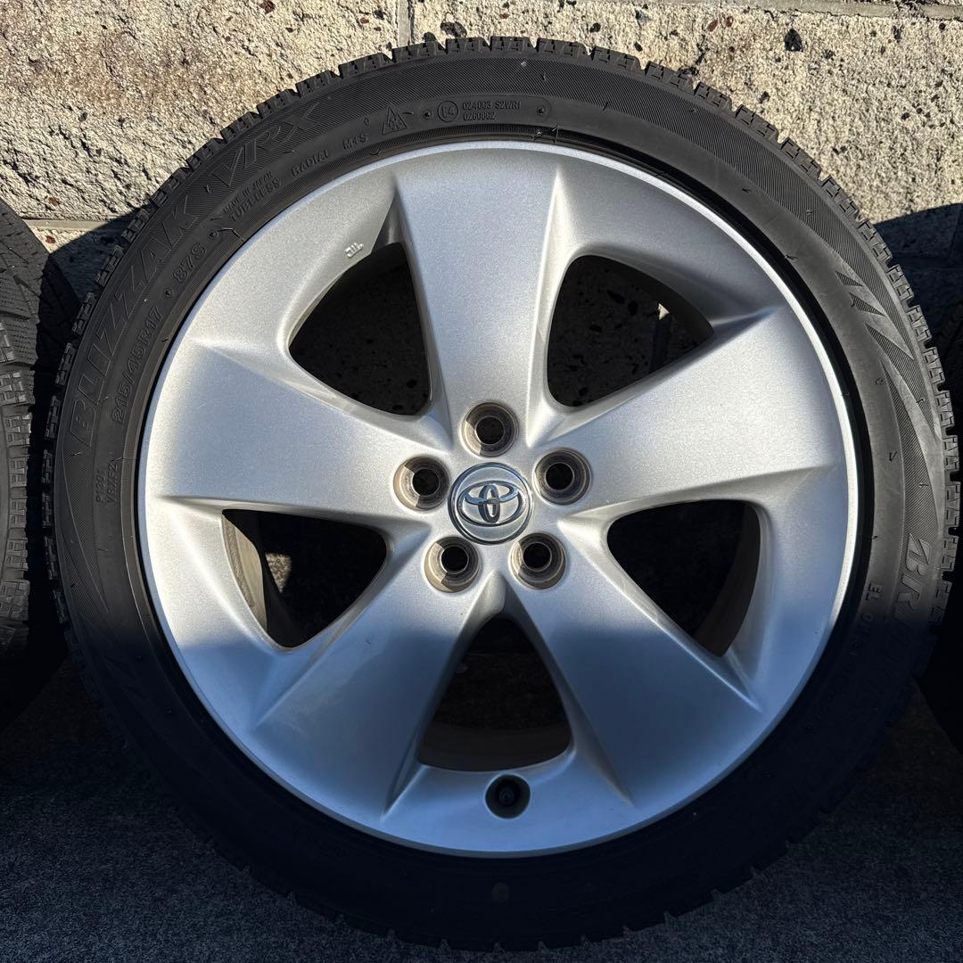 田舎ライダー　30プリウス ツーリングホイール スタッドレスタイヤ付き