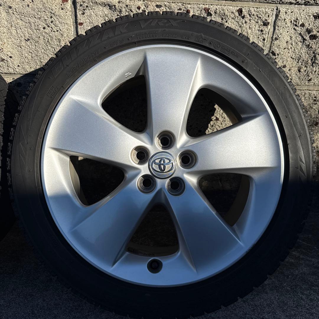 田舎ライダー　30プリウス ツーリングホイール スタッドレスタイヤ付き