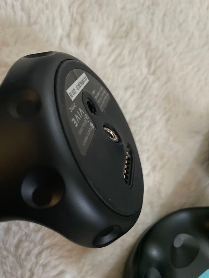 VIVE トラッカー 3個セット USBケーブル付き
