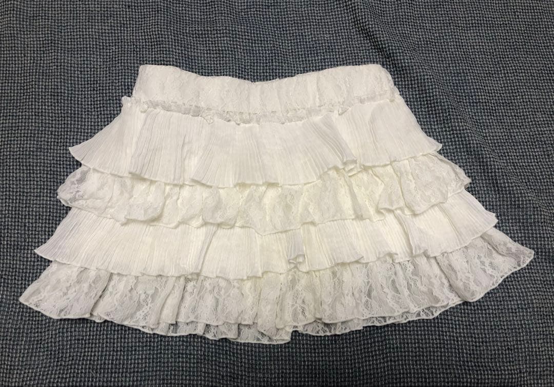 希少LIZLISA系3段フリルキュロット　ミニスカート　TRALALA系スカパン