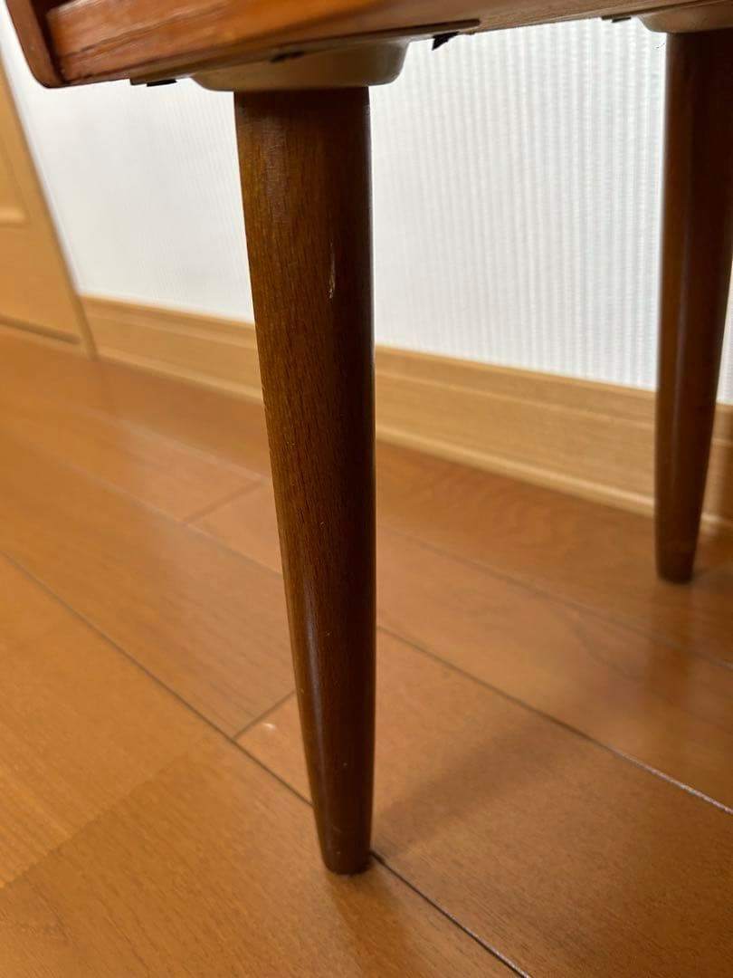 北欧ヴィンテージ家具　小型チェスト／サイドテーブル