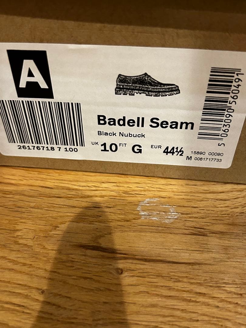 Clarks Badell Seam ブラックヌバック 10 UK