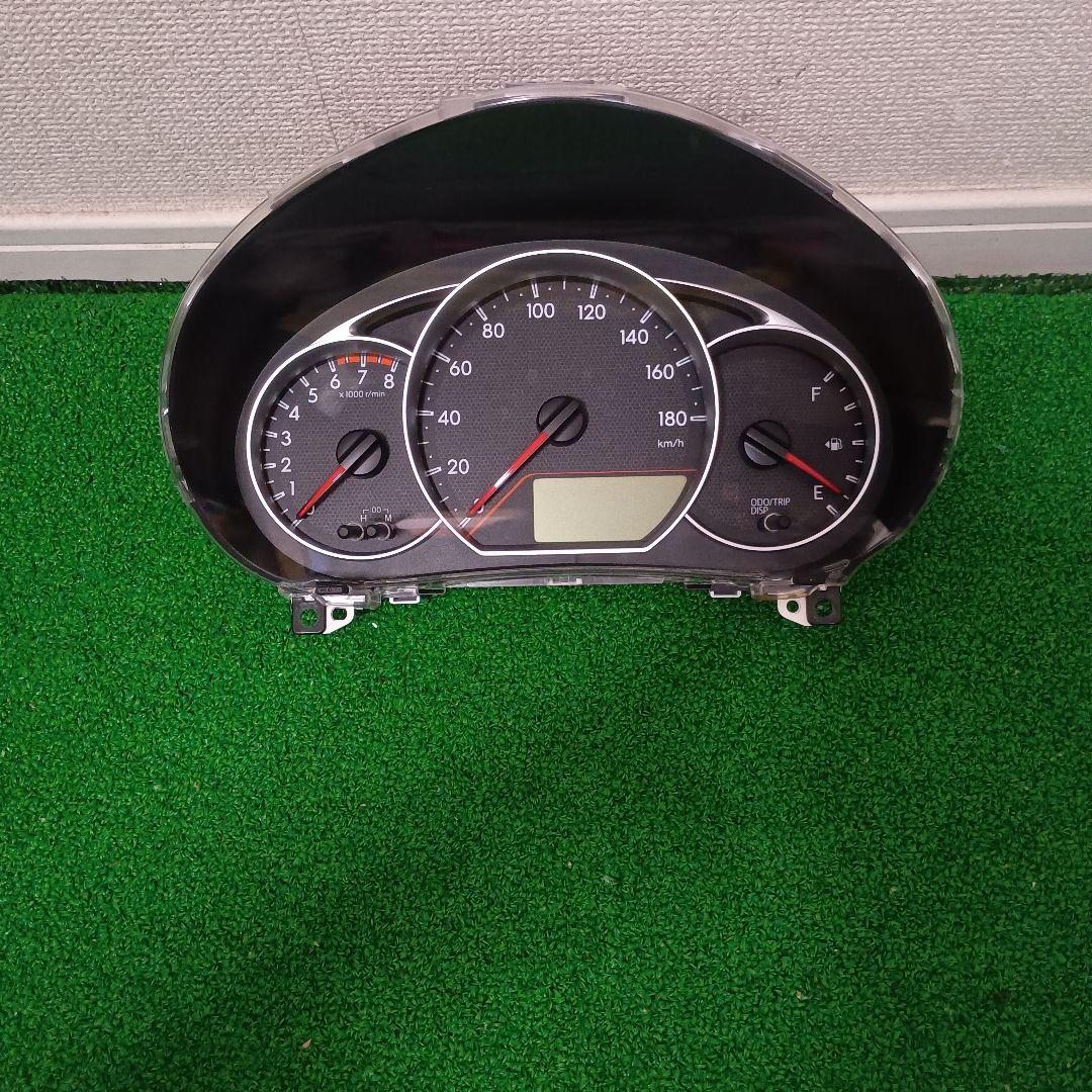 トヨタ ヴィッツ NCP120 スピードメーター メーターASSY 走行距離