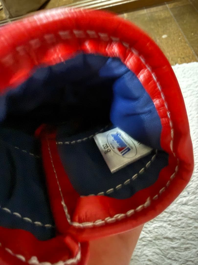 最終価格Winning ボクシンググローブ 8oz レッド