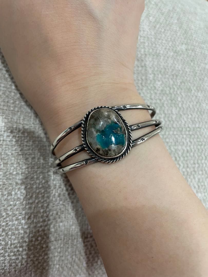 ターコイズ　インディアンジュエリー　ターコイズ　バングル　シルバー　アンティーク