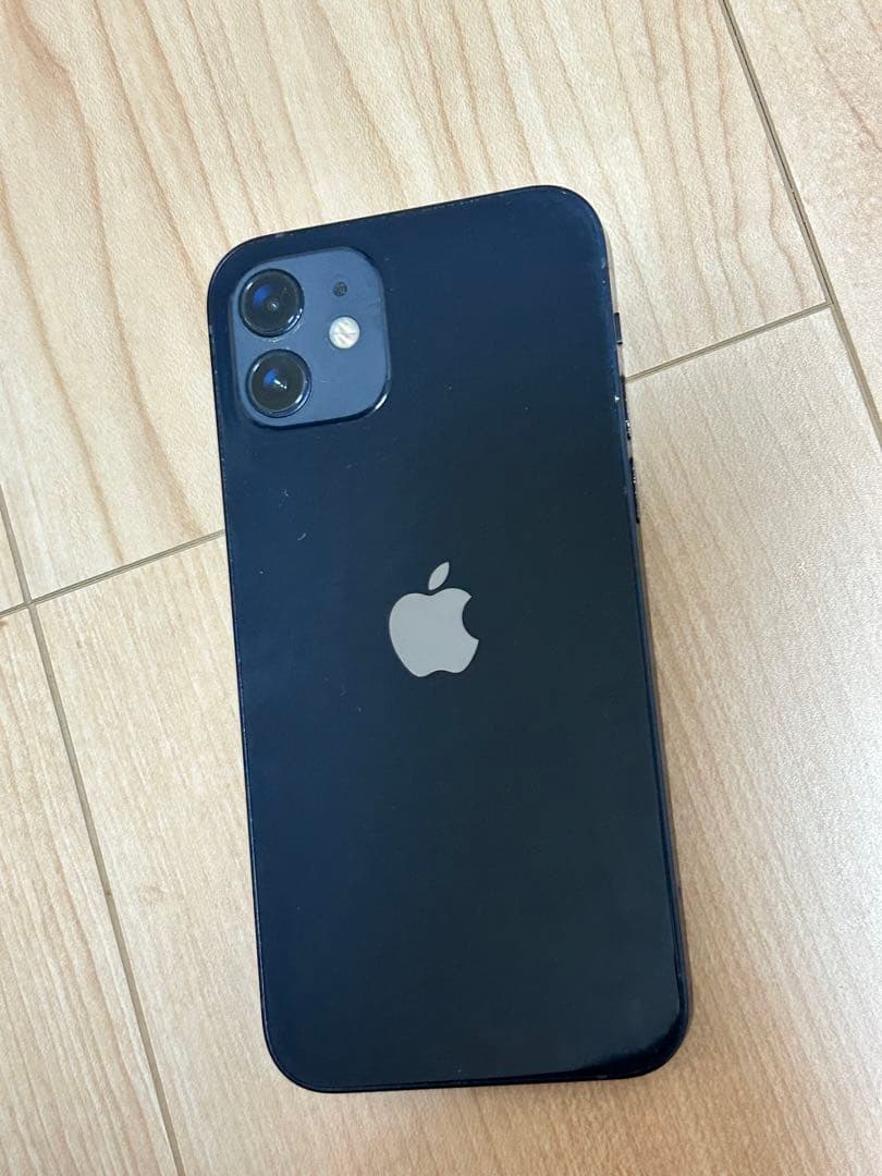 【美品❗️】Apple iPhone 12 本体