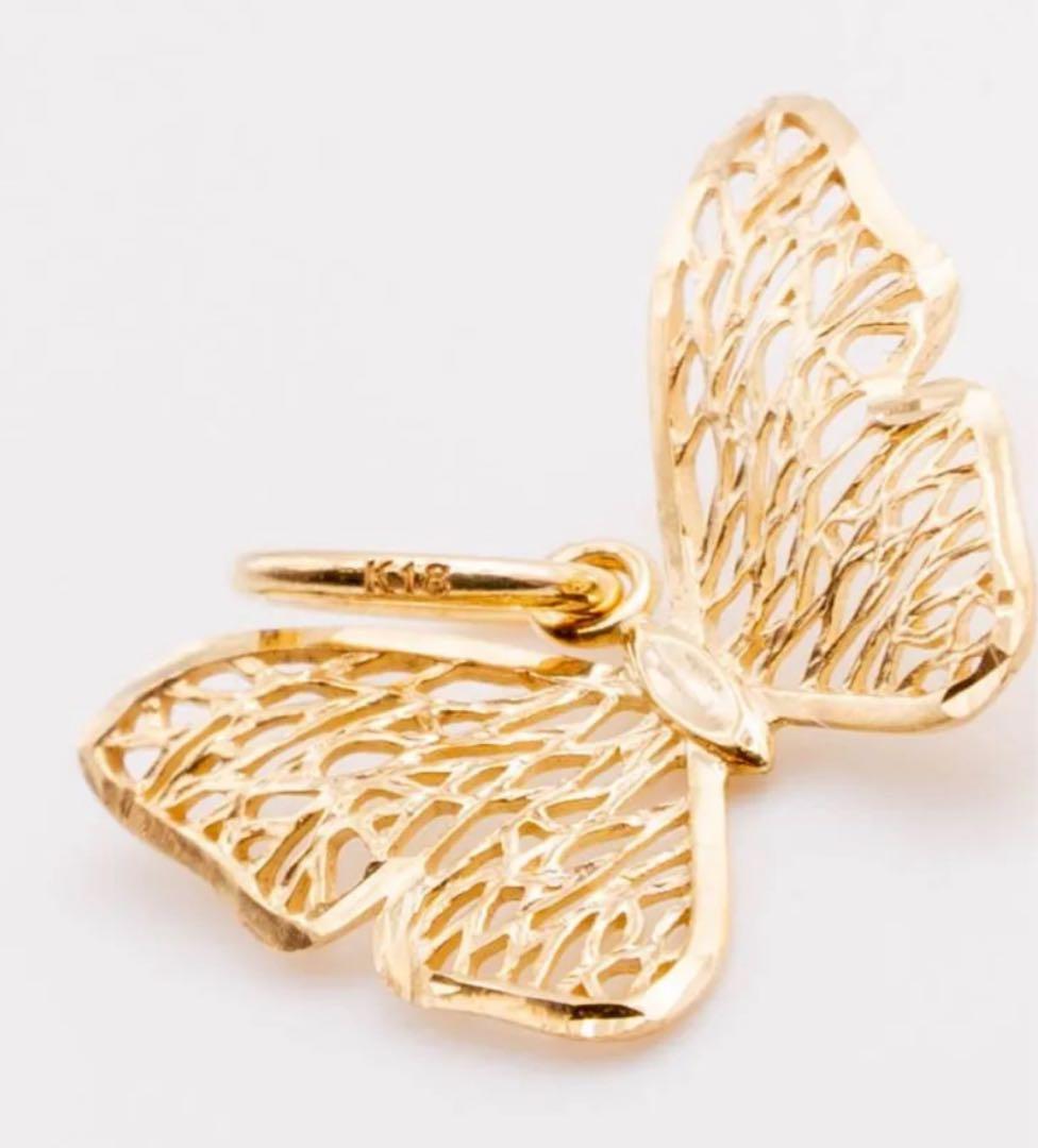 ☆K18 ペンダントトップ バタフライ 0.5g ゴールド