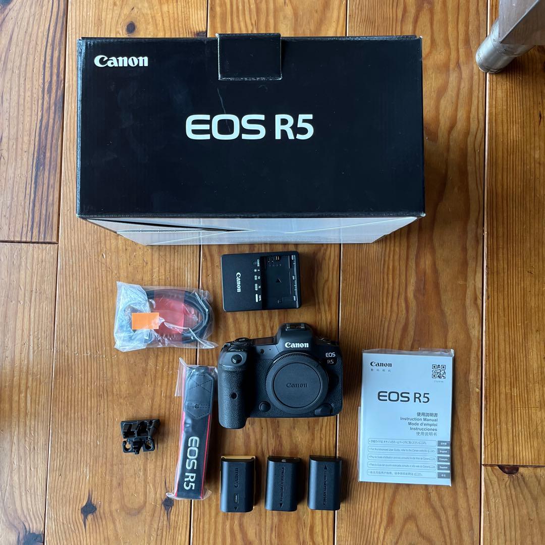 CANON R5 ボディ　ショット数35000未満