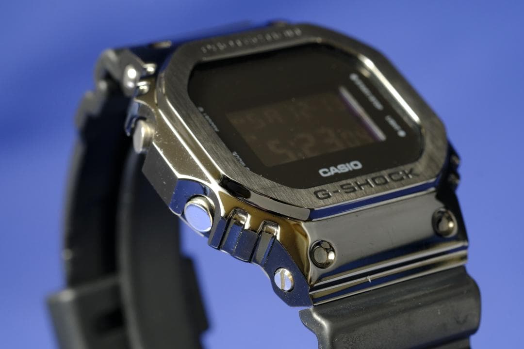 【良品】GM-5600UB｜メタルベゼル／箱付き／電池新品(137)