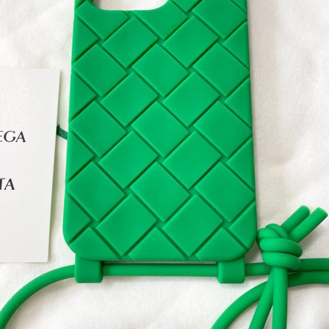 ボッテガヴェネタ iPhone13 Pro アイフォンケース 緑 新品未使用