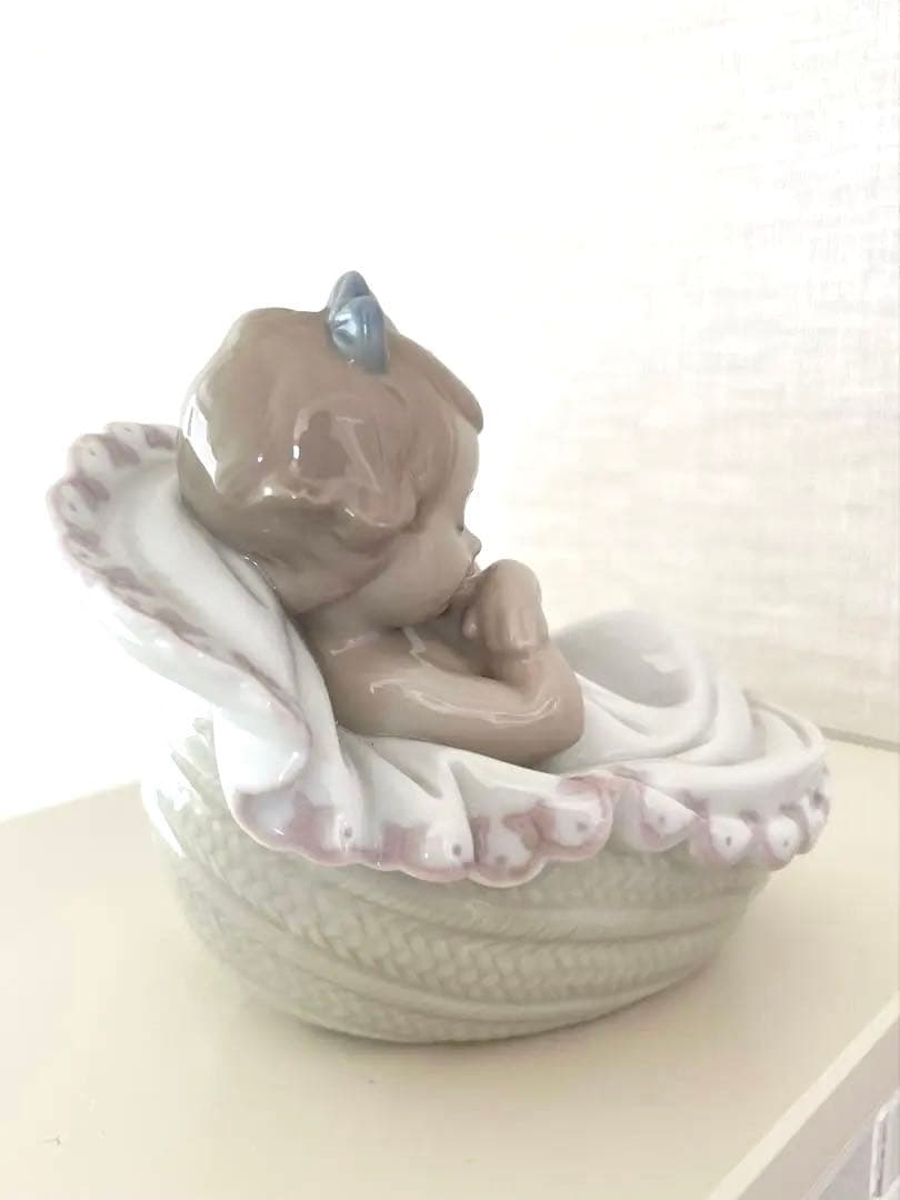 【美品】リヤドロ　No.6710 「私の夢」女の子