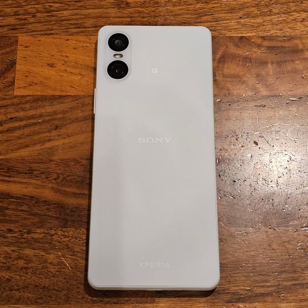 お*ん様 【美品】Xperia 10 VI ホワイト　128GB