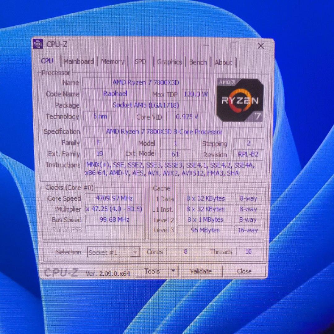 AMD Ryzen7 7800X3D バルク品