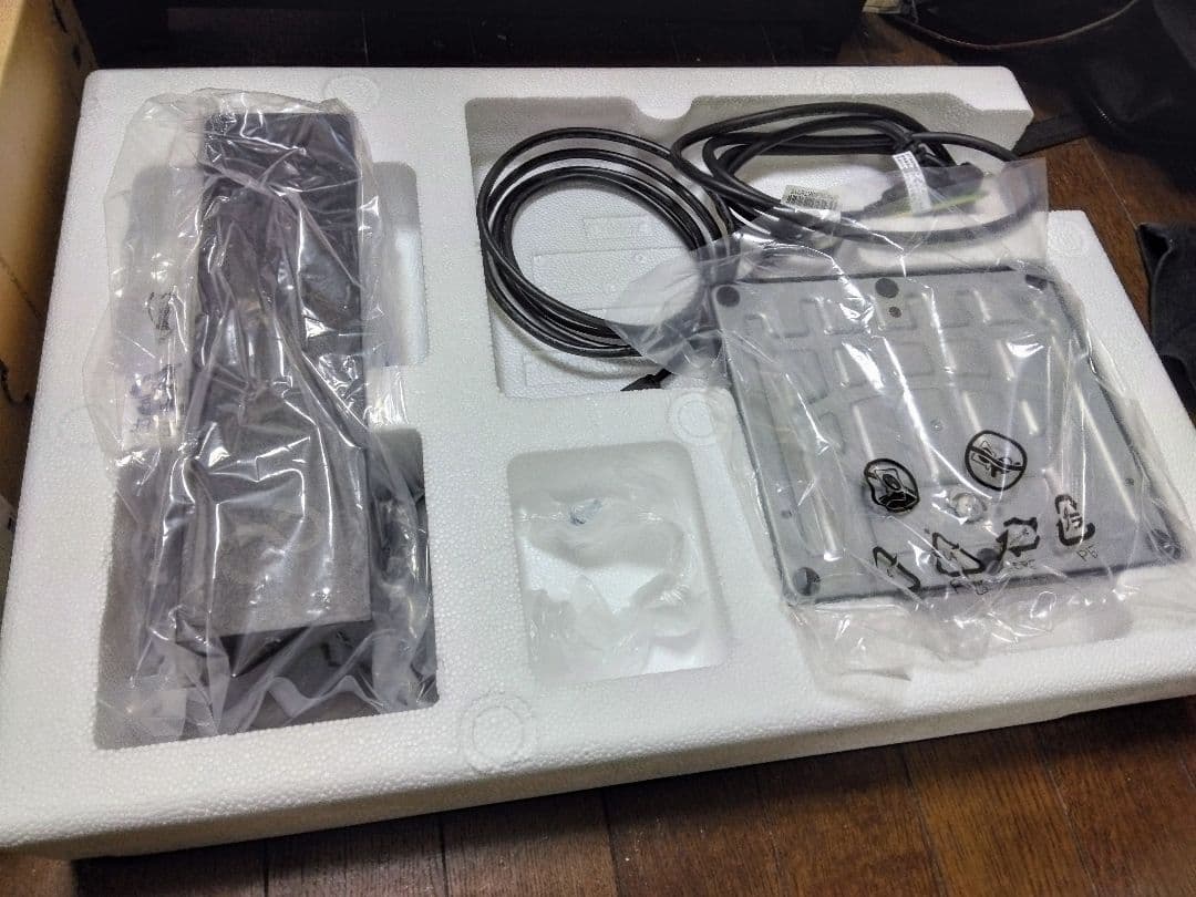 富士通　VTF2201BT　美品　パソコンモニター　ディスプレイ　21.5インチ