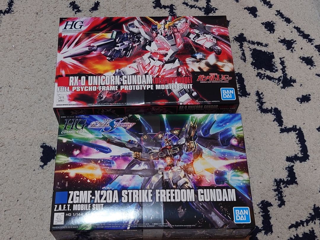 新品 ストライクフリーダムガンダムRX-0 ユニコーンガンダム　デストロイモード