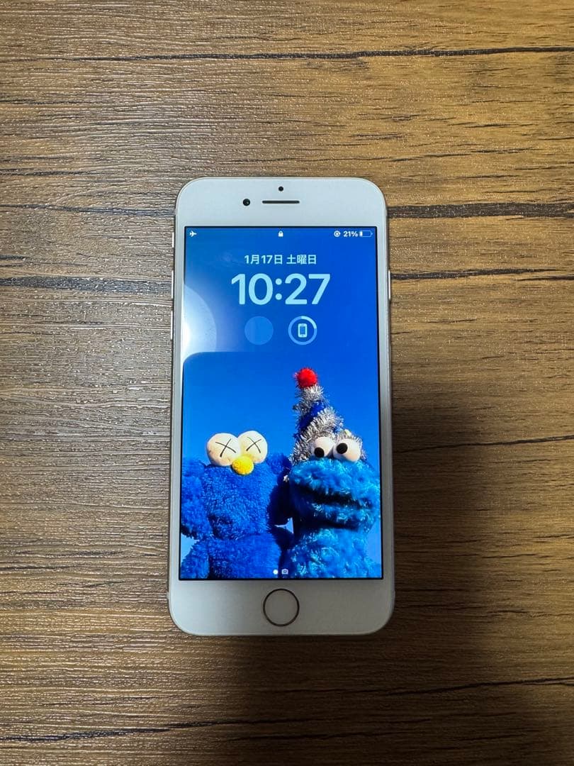 iPhone 8 SIMフリー 64G