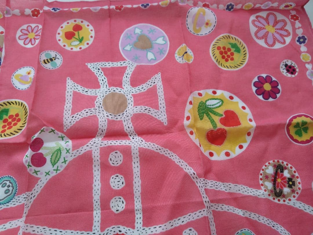 【未使用品】Vivienne Westwood 刺繍ハンカチ