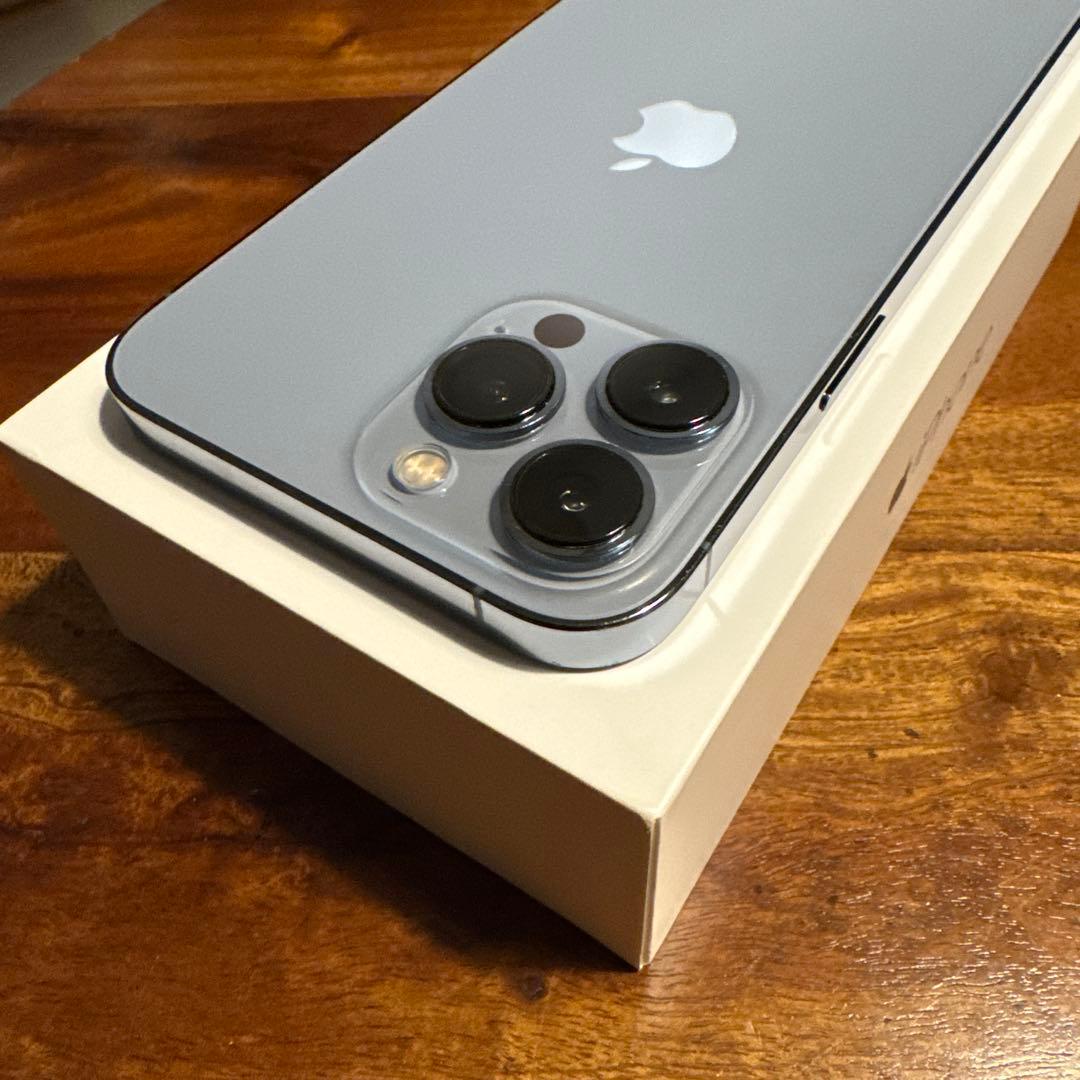 iPhone 13 pro MAX 1TB シエラブルー 国内版(17 pro)