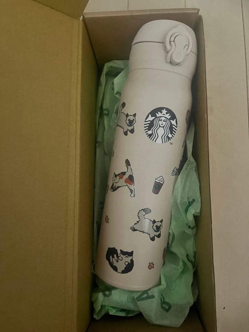 台湾　スターバックス　水筒　ネコ
