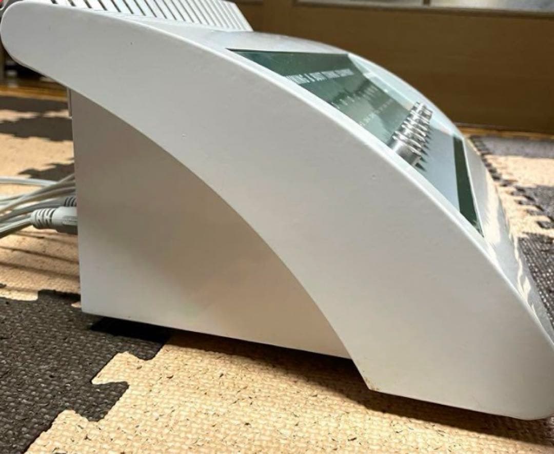 寝るだけダイエット/エステ機器全身筋肉運動EMS MD-210 電極パッド付き