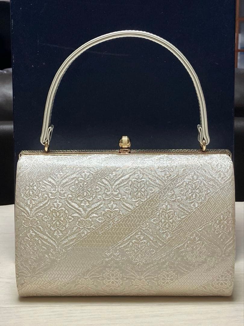 《美品》草履バッグセット　帯地　淡いゴールド