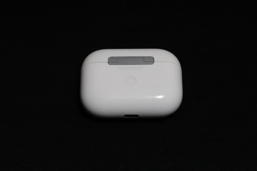 AirPods Pro MLWK3J/A 新品イヤーチップ付き