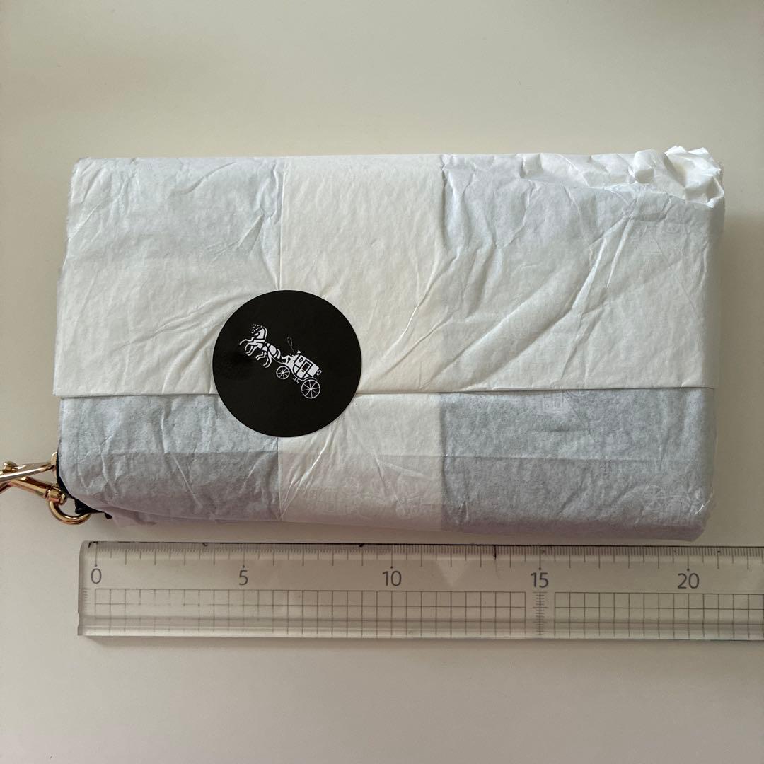 新品未使用　COACH クロコダイル　黒　ウォレット　長財布