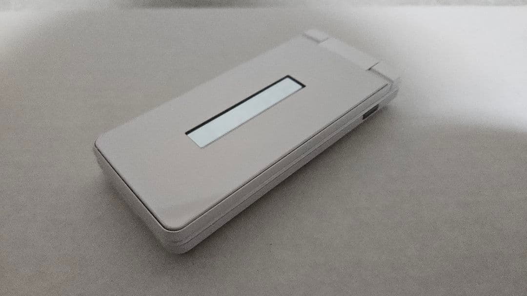 超美品✨️ AQUOSケータイ4 A206SH SIMフリー