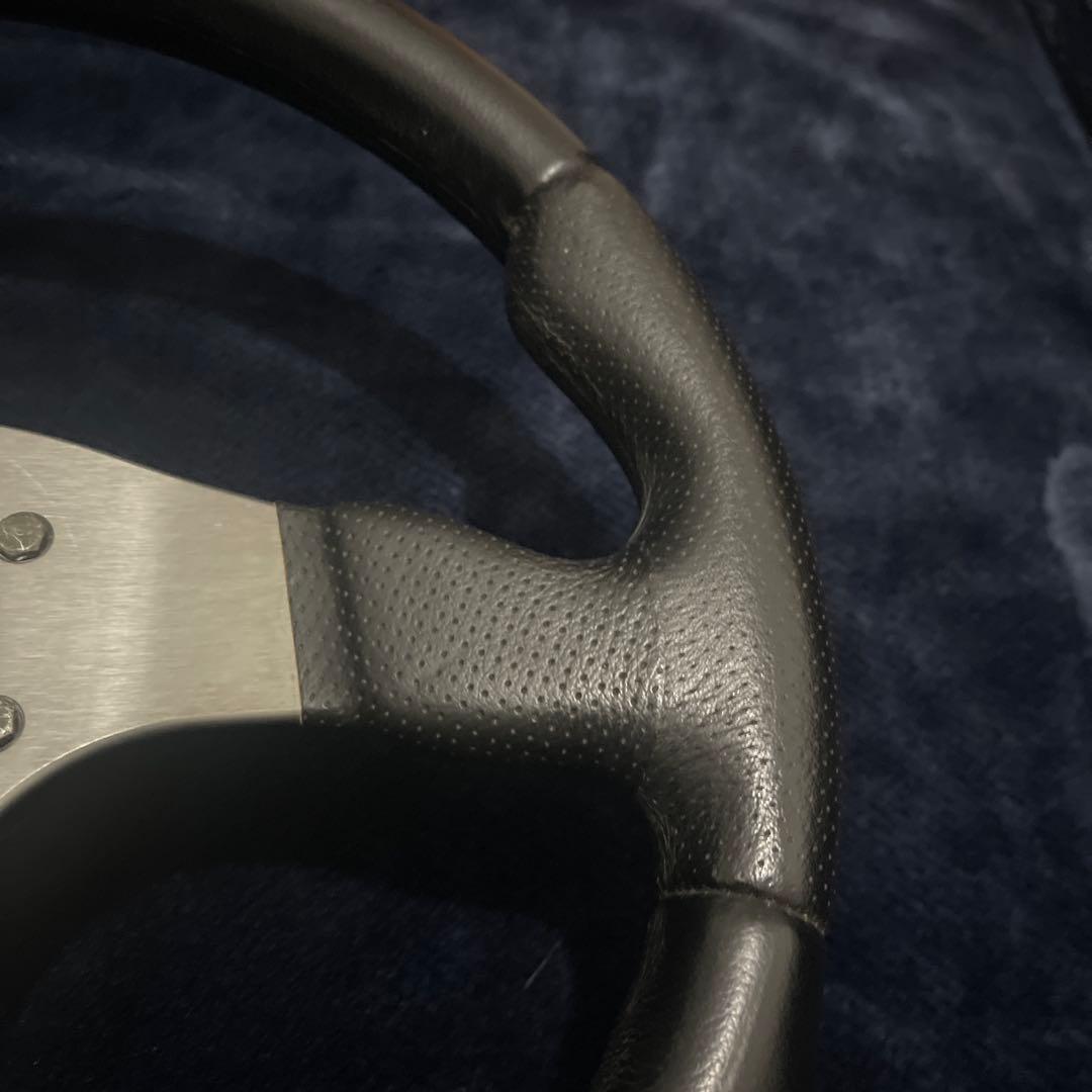 MOMO レース　35ファイ　ステアリング