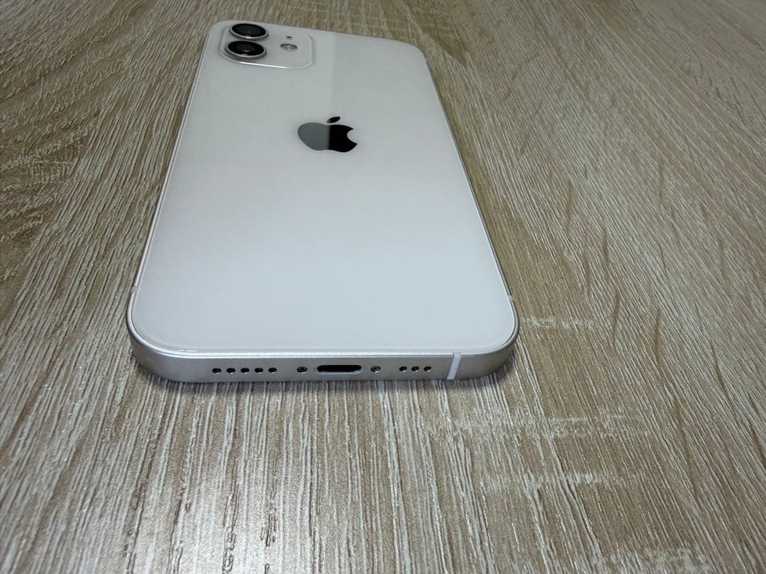 iPhone12 64gb ホワイト