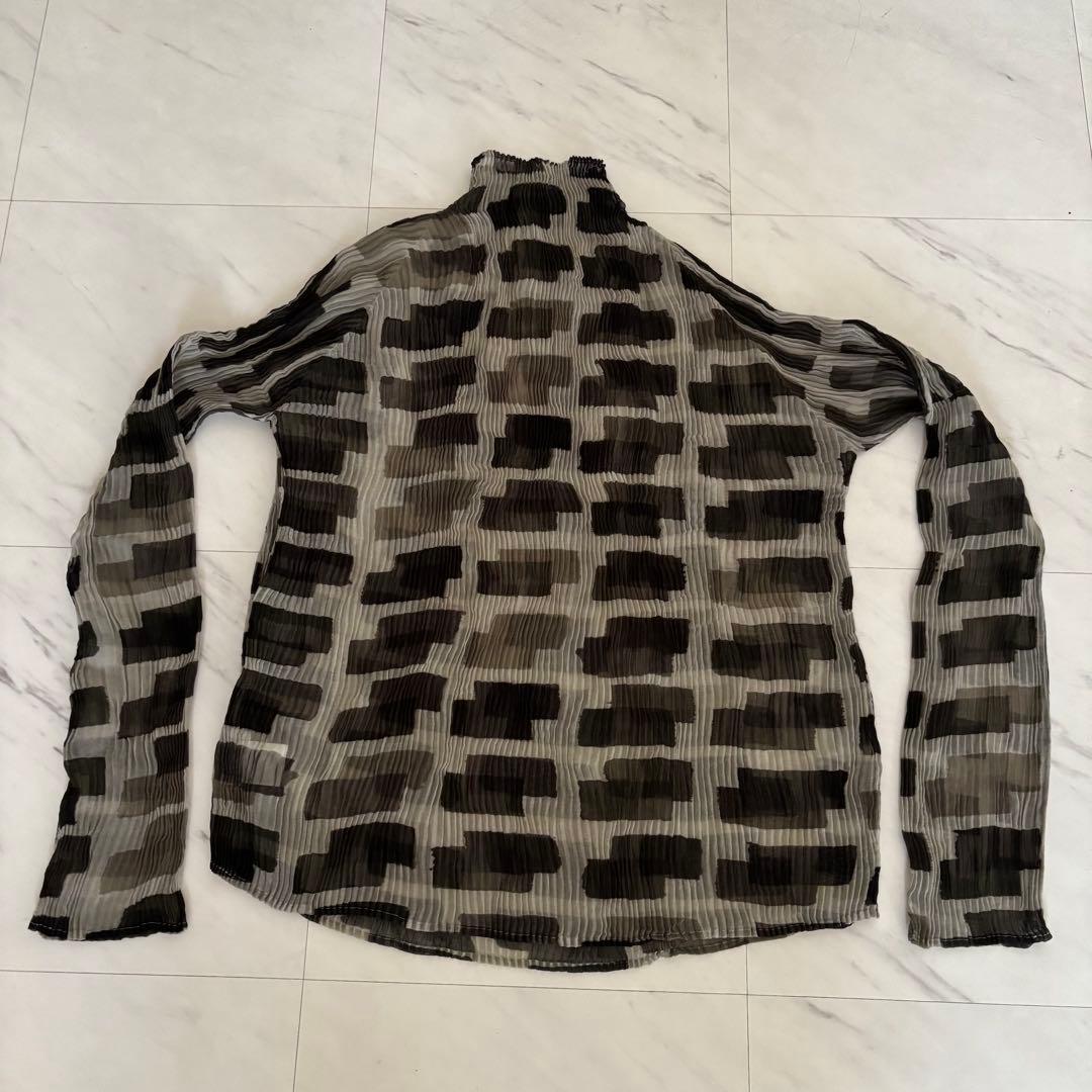 イッセイミヤケフェット 長袖カットソー シースルー サイズ2