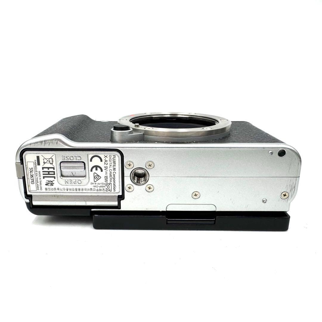 動作良好 FUJIFILM X-A2 シルバー XC 16-50mm OIS