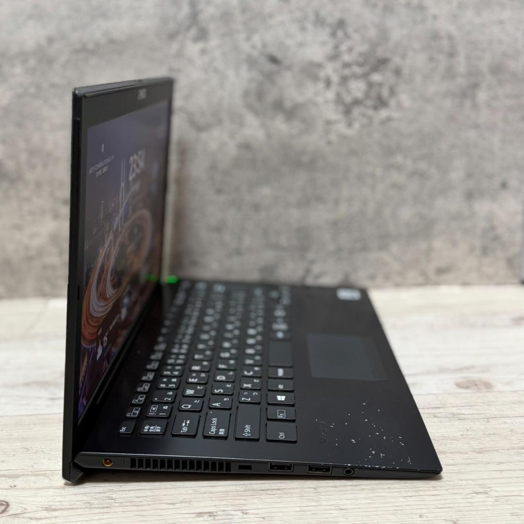 ☆VAIO☆ pro PG 第8世代 i5 8GB SSD256GB 軽量