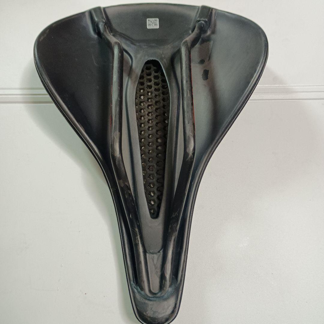 BUCKLOS 3Dプリントカーボンレール サドル