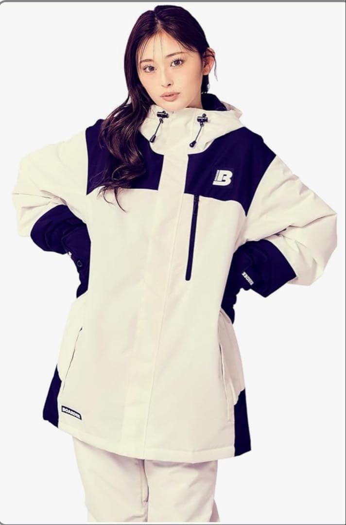 BOARDEE　ボーディー スノーボードウェア レディース　上下セット 白