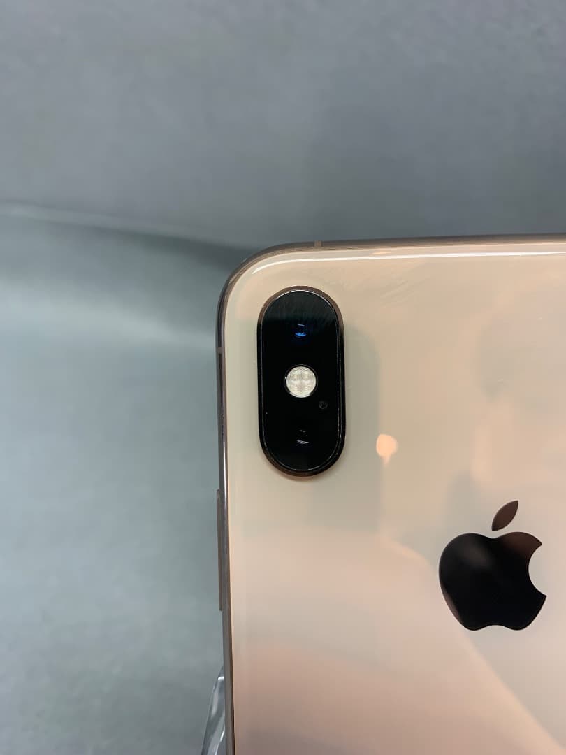 中古美品　国内版　SIMフリー　iPhone Xs 256GB　ゴールド色