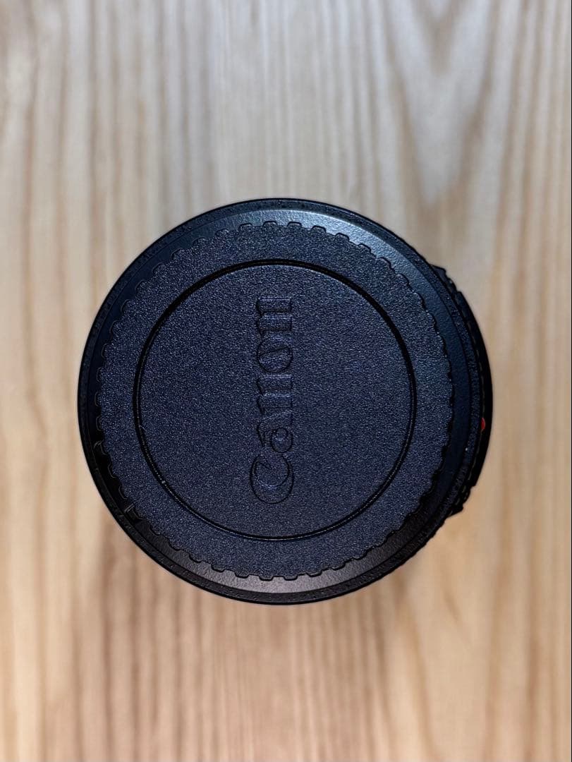 Canon EF 135mm f/2 L USM レンズ　純正保護フィルターつき