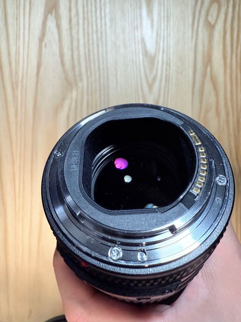 Canon EF 135mm f/2 L USM レンズ　純正保護フィルターつき