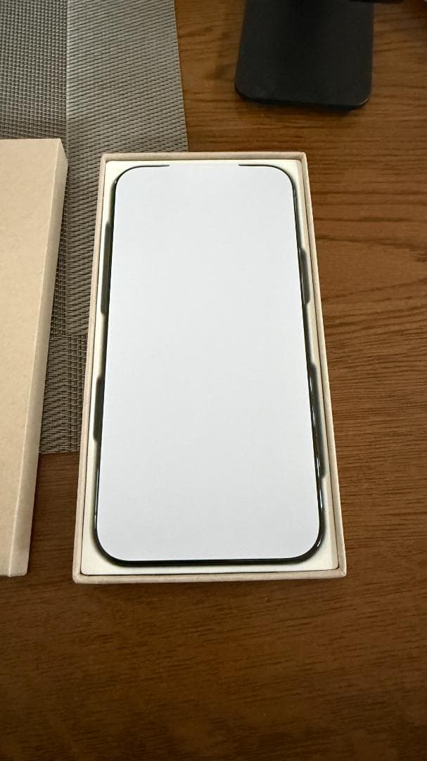 【未通電】iPhone 12 Pro Max 512GB SIMフリー