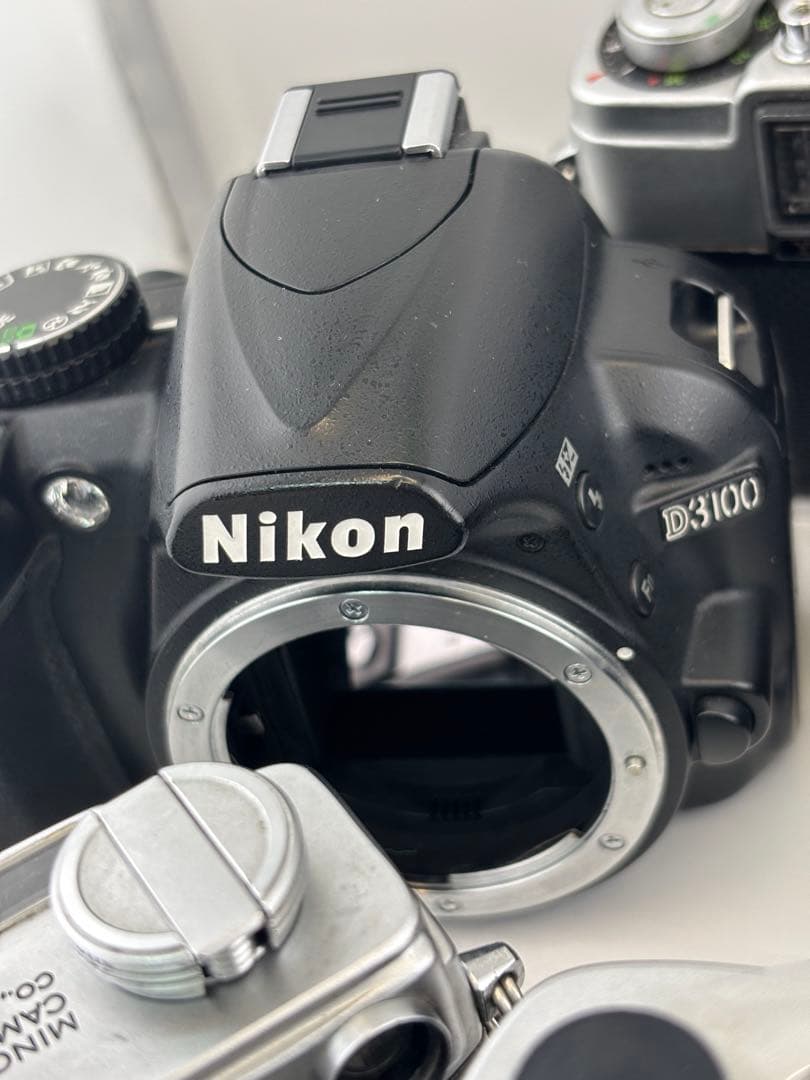 フィルムカメラとデジタル一眼レフセット