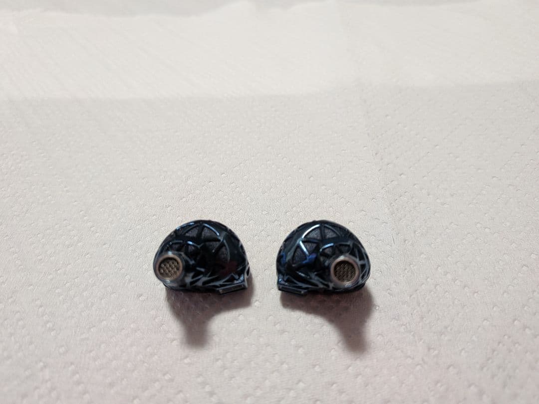 Unique Melody Maven Pro　イヤホン