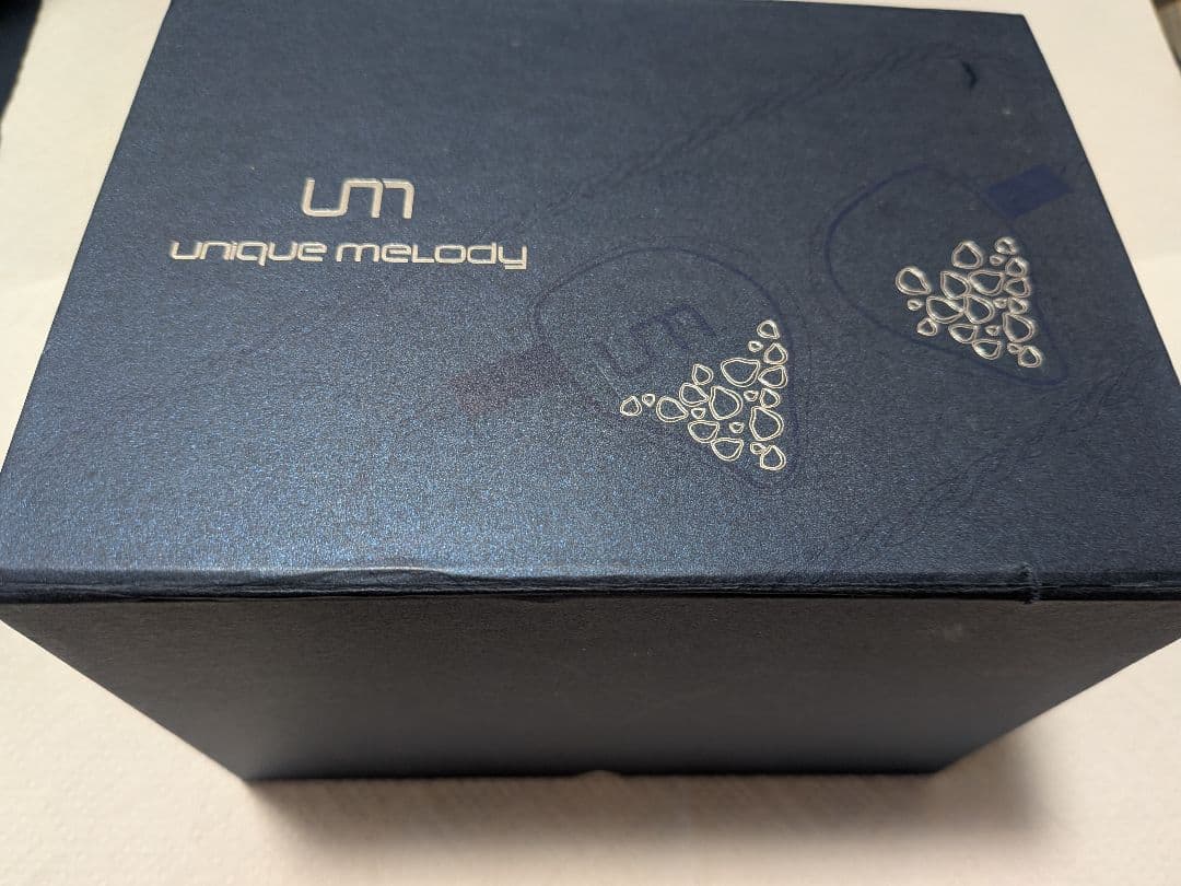 Unique Melody Maven Pro　イヤホン