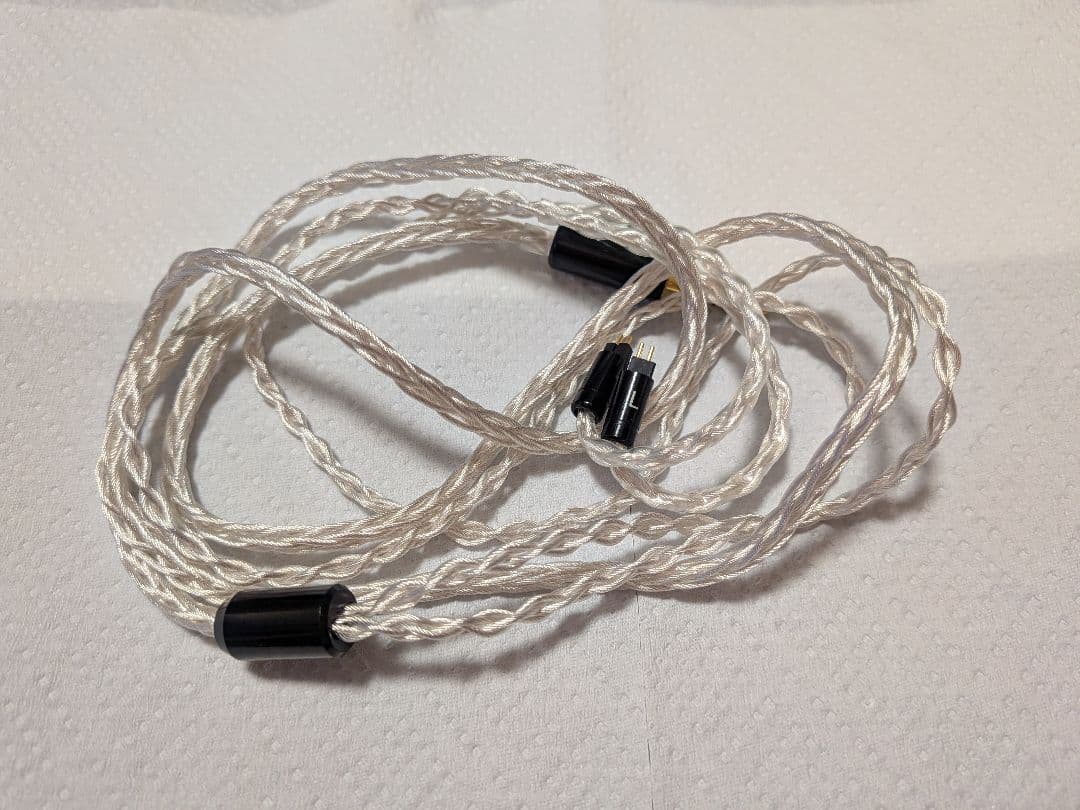 Unique Melody Maven Pro　イヤホン