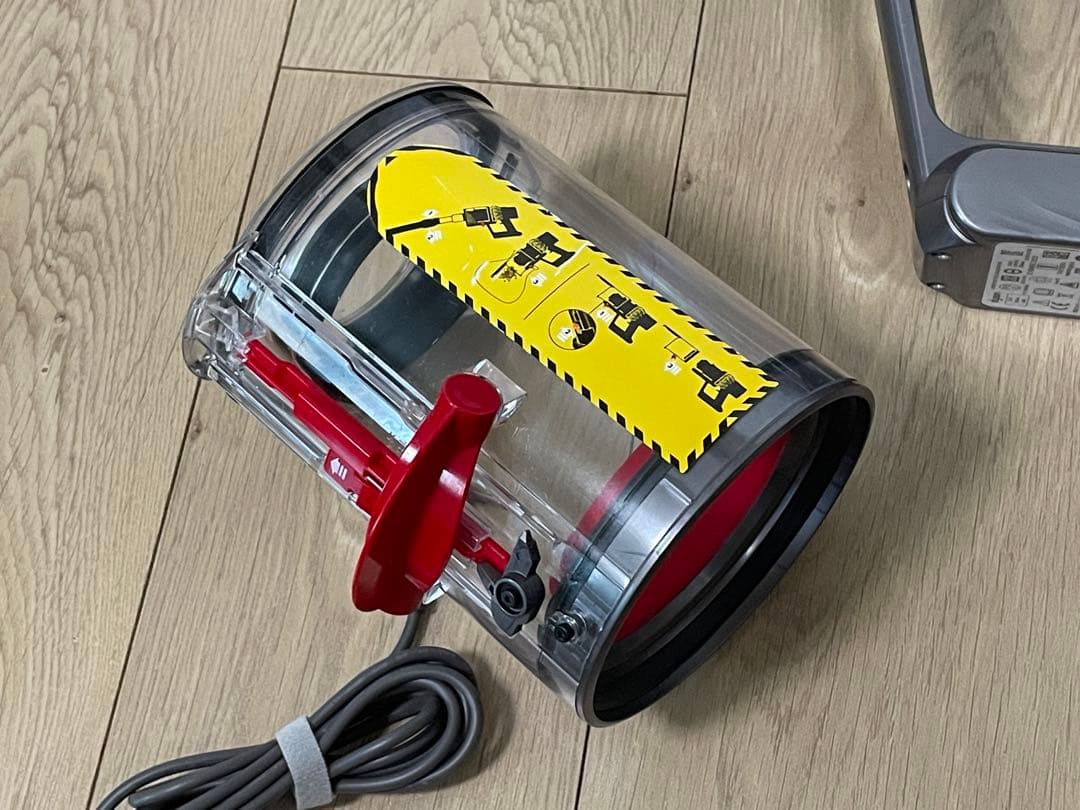 ダイソン⑫V10SV12新品２パイプ ２ヘッド付　　　新品柔軟ロング隙間ノズル